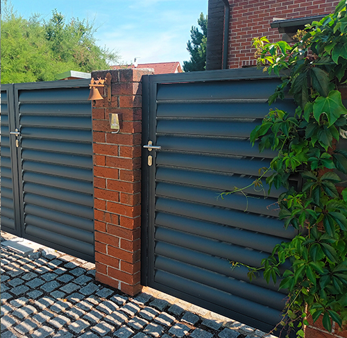 image:Image 02_vypln_O4