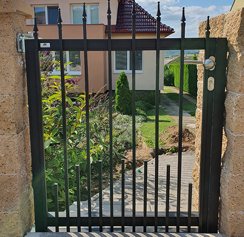 image:Image 02_tyckova