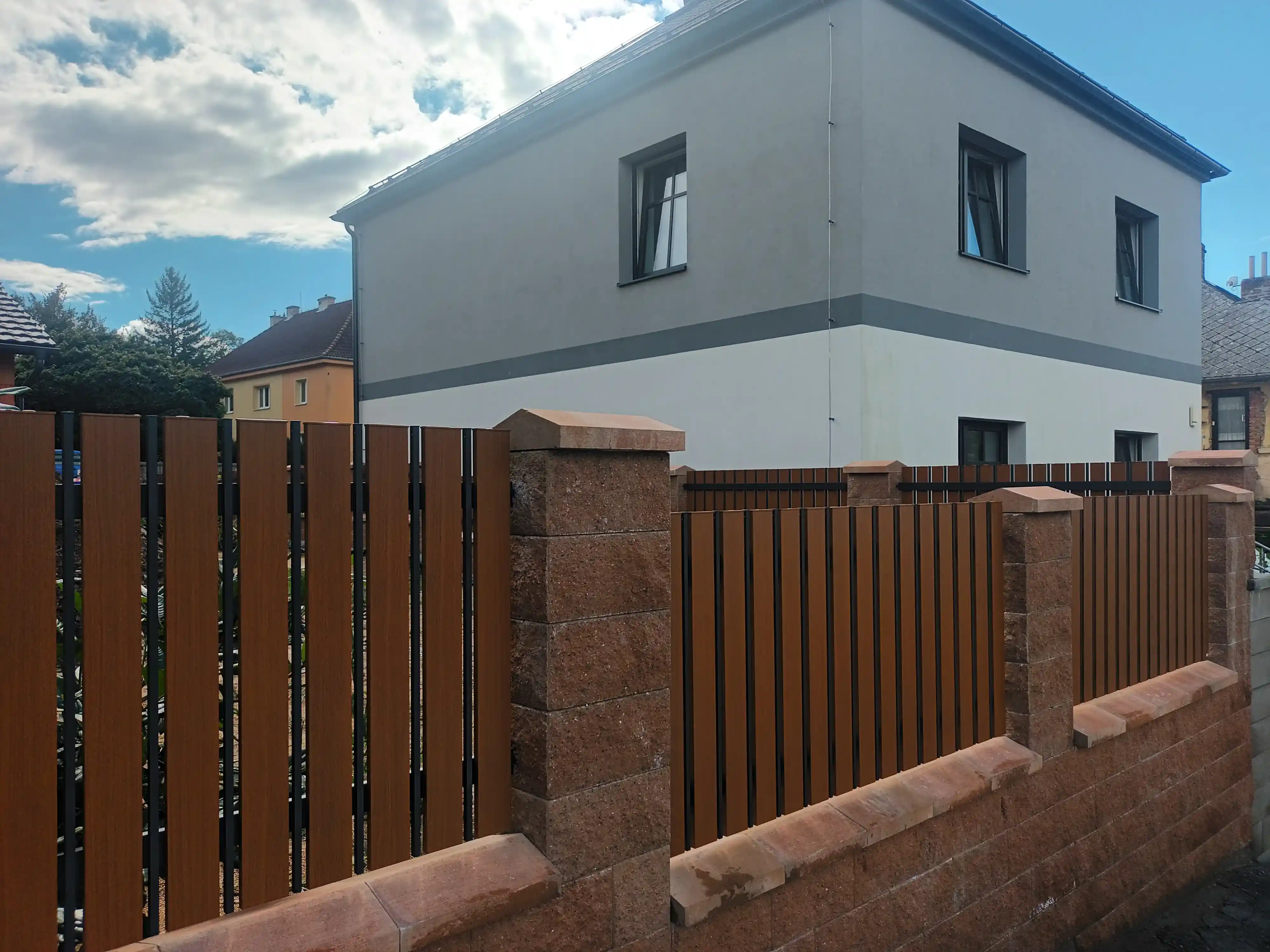 Hliníkový plot Rolux